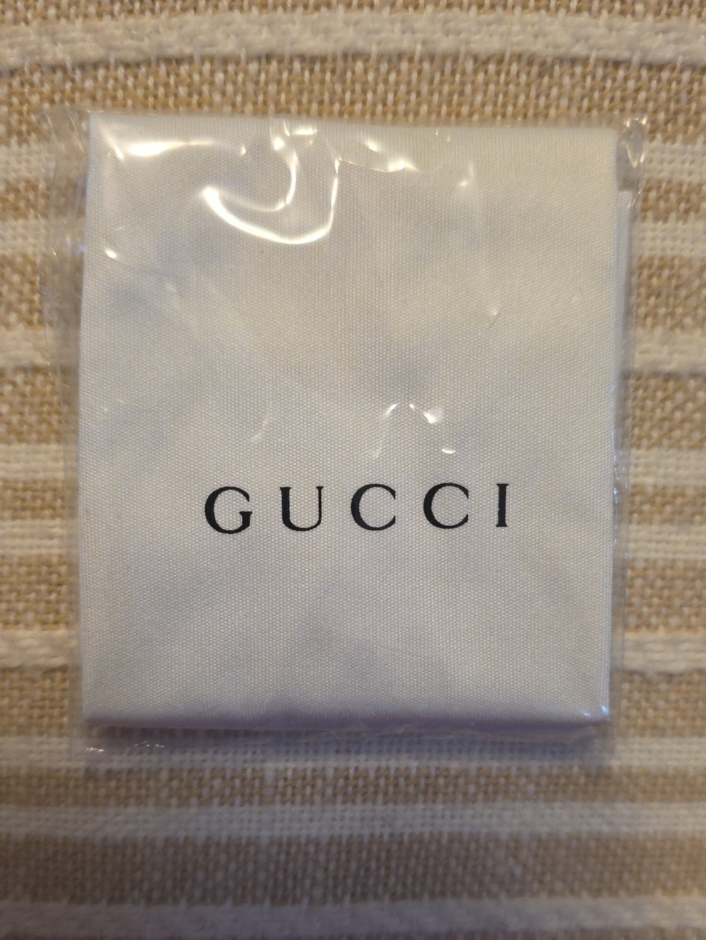 White Microfiber GUCCI Cleaning Cloth for Glasses & Sunglasses, New & Sealed Bag